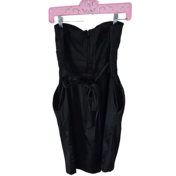 Teeze Me Black Sweetheart Strapless Formal Mini Dress with Bow tie in back - Picture 2 of 3